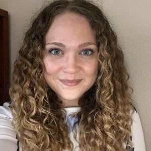 Meet your Posher, Arianna